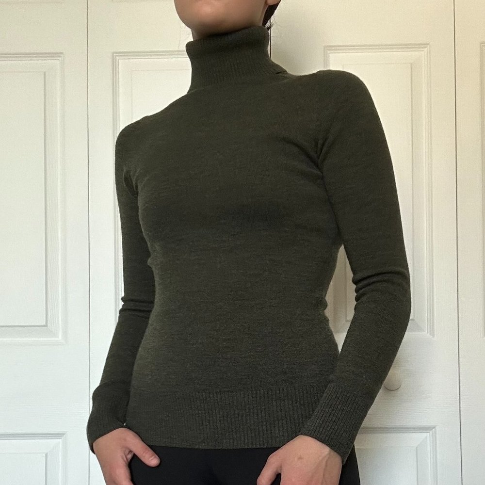 French Connection Women's Gray Turtleneck Sweater